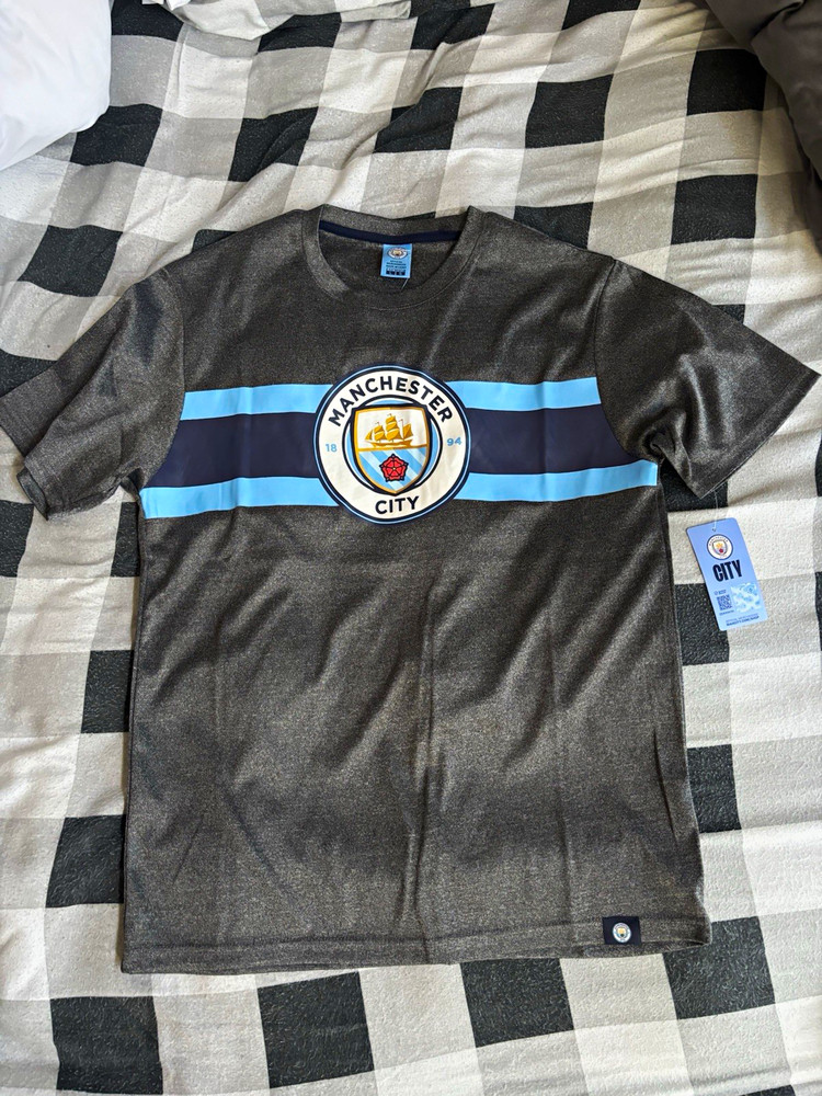 Manchester City Officially Licensed Gray Soccer T-Shirt Size L « CITY » Tag