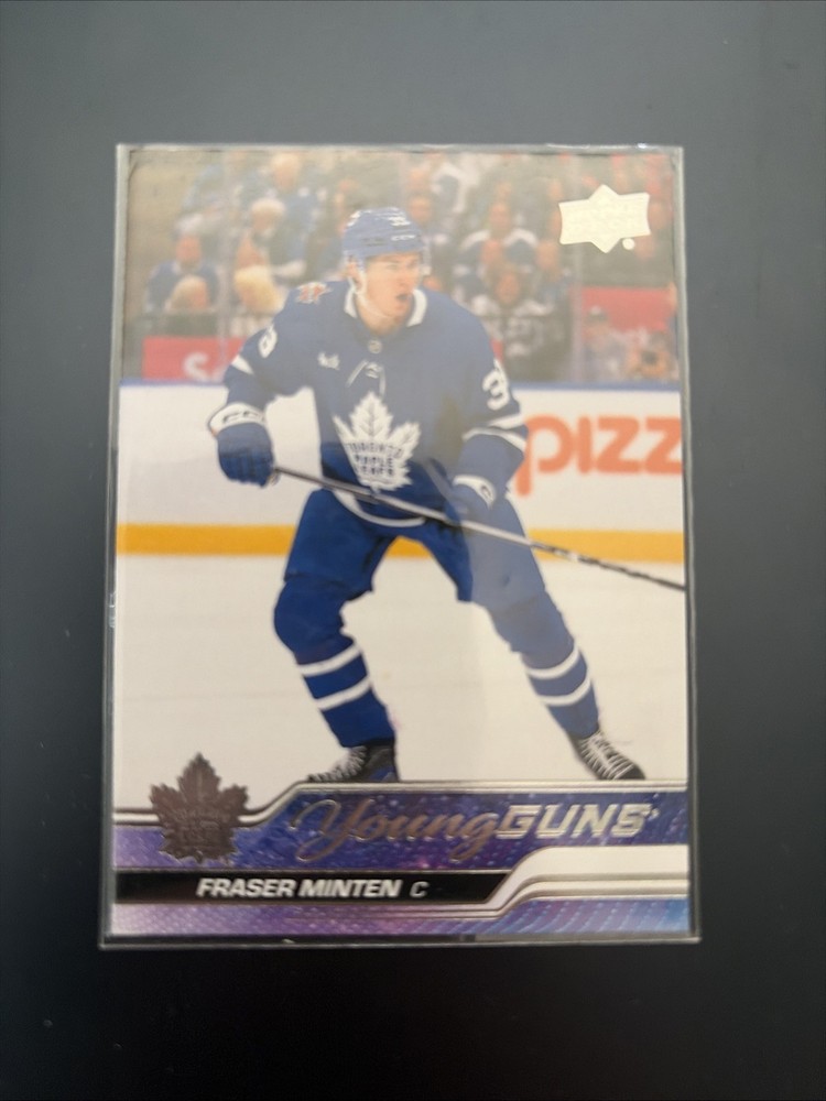 Upper Deck Series 2 Young Guns Fraser Minten #482 Toronto Maple Leafs Rookie Nm