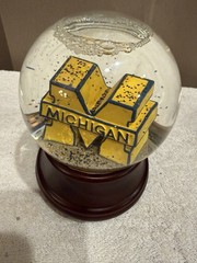 University of Michigan Wolverines Musical Snow Globe Football Champions Sports