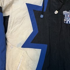 VTG APEX ONE Kentucky Wildcats Puffer Jacket 90&rsquo;s Blue Black & White | Size XL