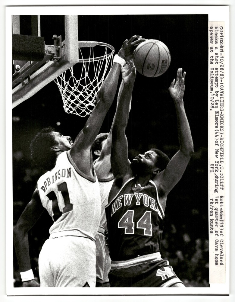 Cliff Robinson Cleveland Cavaliers 1983 8×10 Photo by Rob Kuntz