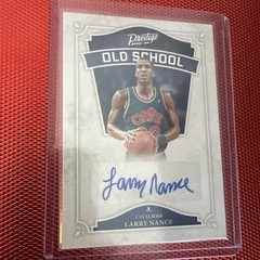 2022-23 Panini Chronicles – Old School Autographs Larry Nance #OSA-LNC (AU)