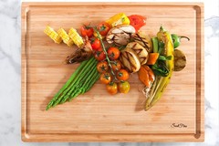 Butcher Block – Organic Bamboo Cutting Board w/Juice 17&Prime;L x 13&Prime;W, Natural