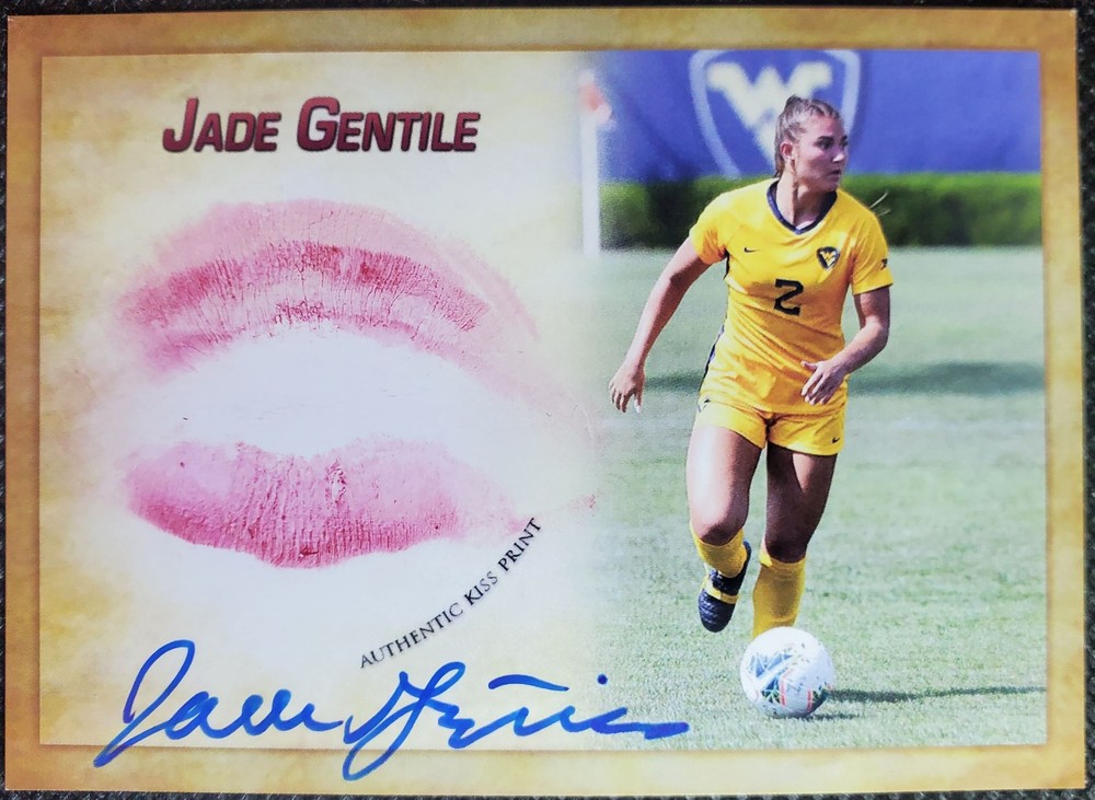 Jade Gentile aka Jazmyn Nyx WWE NXT Wrestler Autograph Kiss Card Collectors Expo