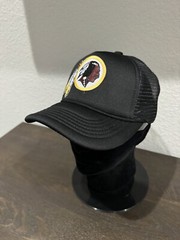 Retro Throwback Washington Redskins Logo Black Trucker Foam Snapback Cap Hat NEW