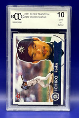 2001 Fleer Tradition Ichiro Suzuki Rookie #452 BCCG 10 Mint – Case Mint