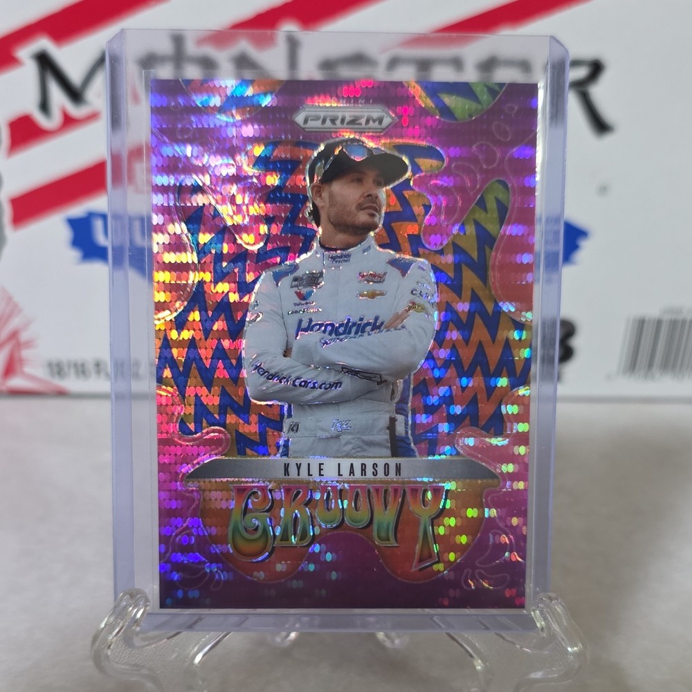 Panini 2025 Prizm Racing Groovy Kyle Larson #15 44/75 NASCAR Hendrick