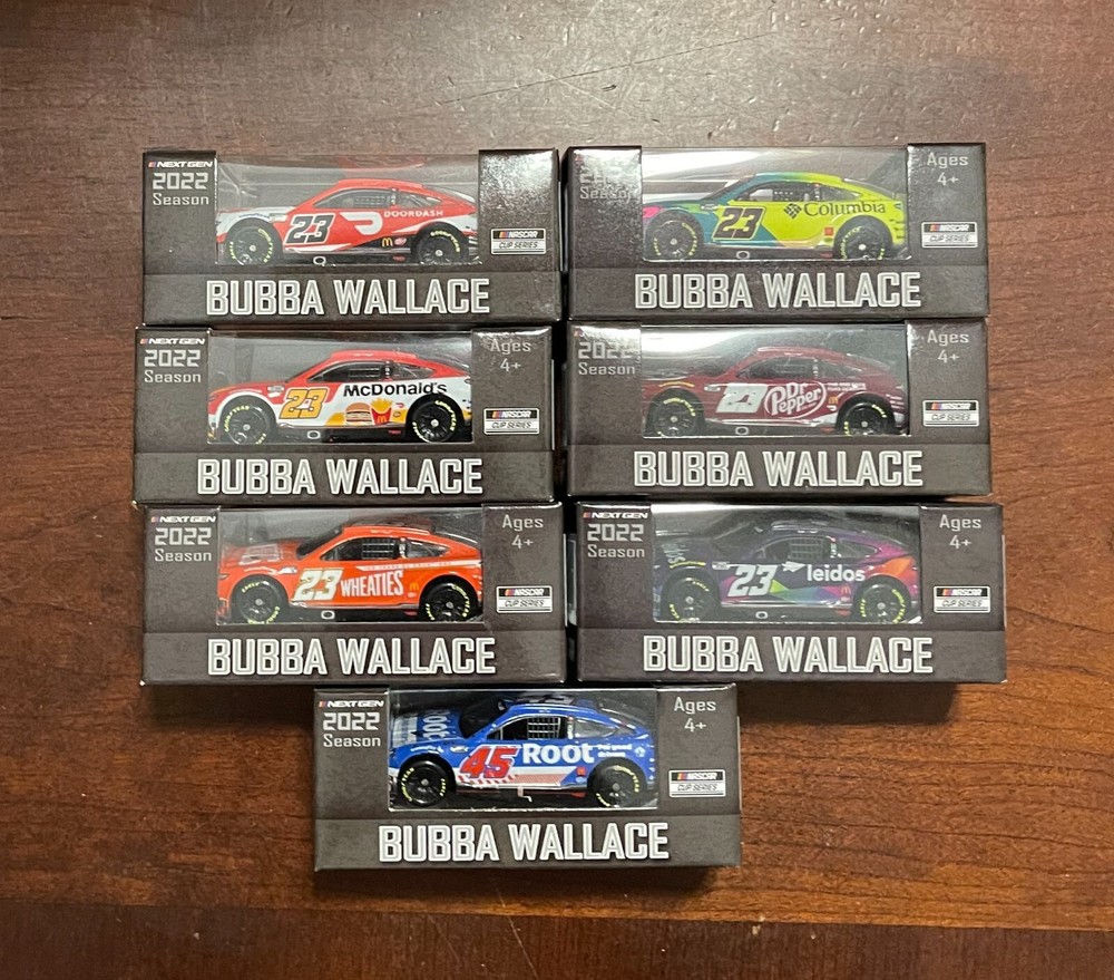 2022 Bubba Wallace NASCAR Standard & Race Win 1:64 scale diecast cars