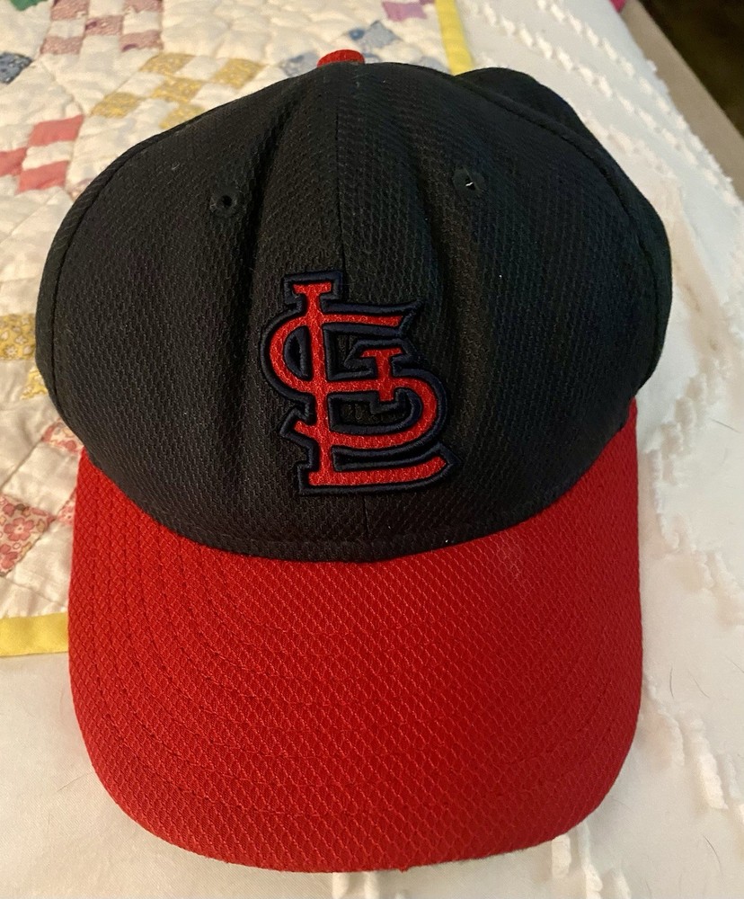 St Louis Cardinals MLB SZ 7 New Era Authentic Red And Navy Fitted Ball Hat