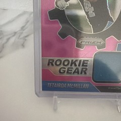 2025 Panini Prizm – Rookie Gear Tetairoa McMillan #RGR-TMC Pink Prizm (MEM, RC)