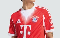 Adidas FC Bayern Munich 25 / 26 Home Soccer Jersey JJ2137 Mens Size M