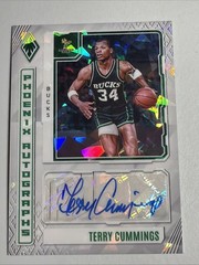 2023-24 Panini Phoenix – Phoenix Autographs Terry Cummings #PA-TCU White /49