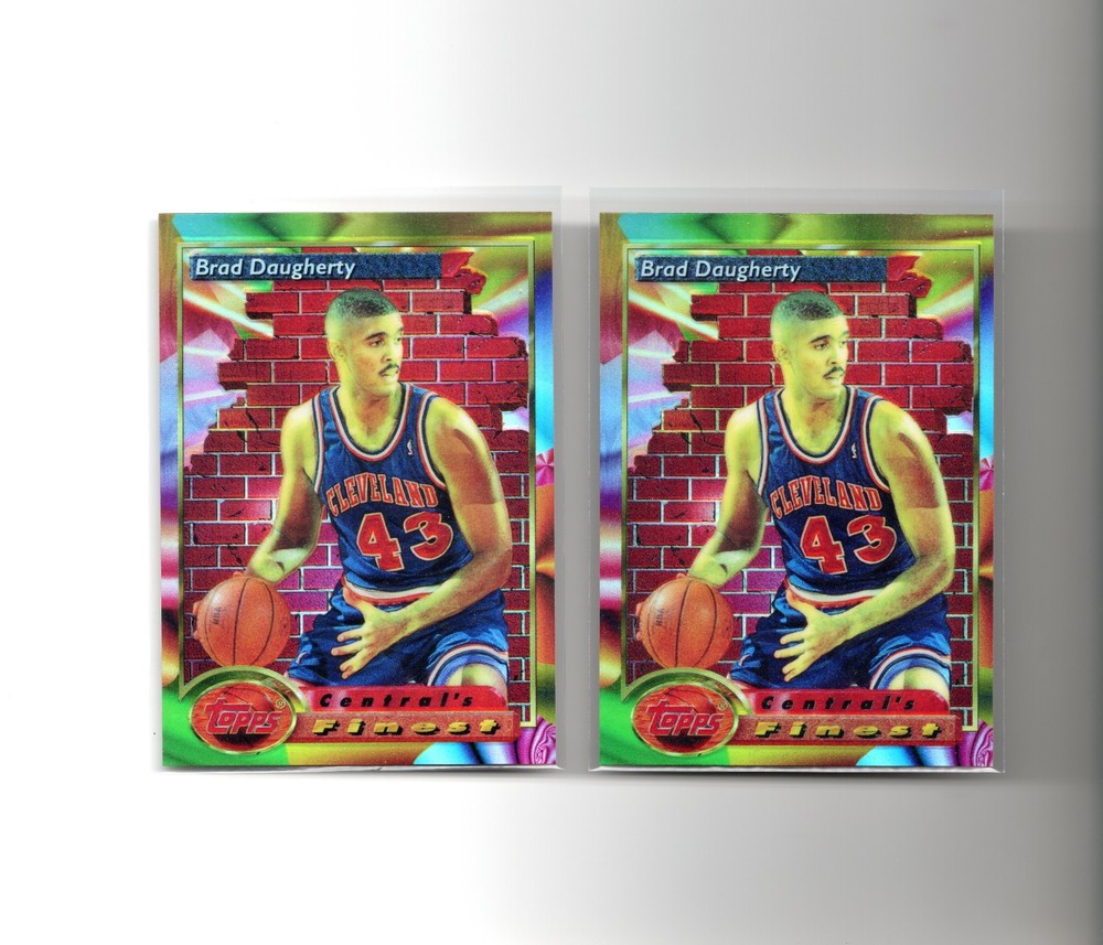 2 1993-94 Finest Refractors #100 Brad Daugherty MINT