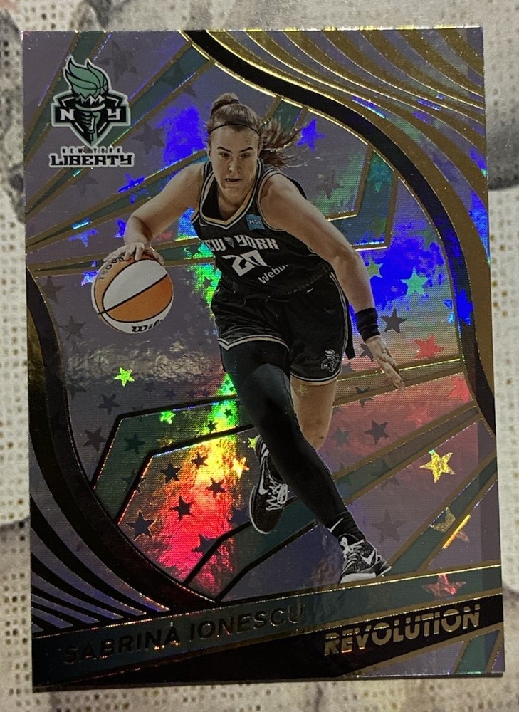 2022 Panini Revolution WNBA Sabrina Ionescu #45 Astro