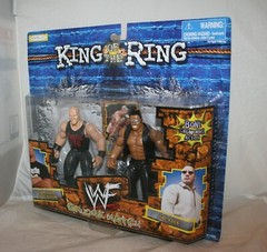 (1) WWF 2 Pack KING OF THE RING GRUDGE MATCH AUSTIN SCSA ROCK Action Figure Set