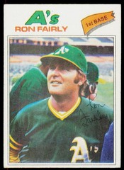1977 Topps Ron Fairly 127 Oakland Athletics