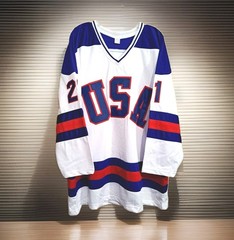 Miracle On Ice Mike Eruzione Signed 1980 USA Hockey Jersey Lake Placid Hologram
