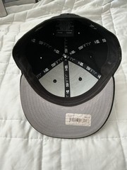 Pittsburgh Pirates MLB New Era 59Fifty Blackout Black Logo Hat Cap fitted 7 1/8