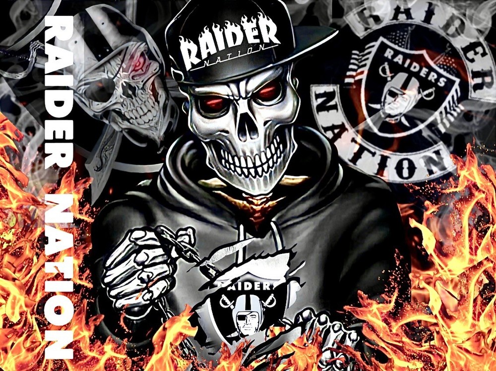 (2) Las Vegas Raiders Fire Skull Waterproof Vinyl Stickers 4.5×3.5 Oakland Decal