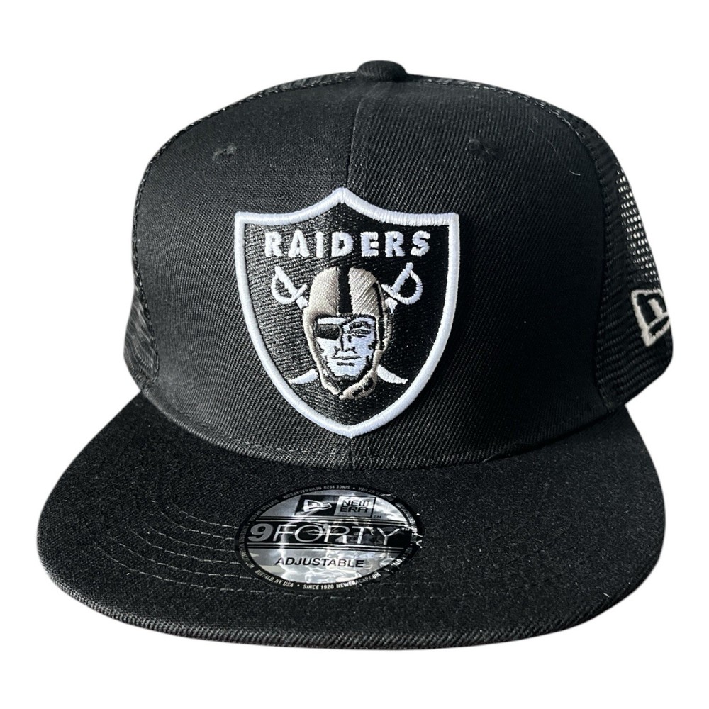 Las Vegas Raiders 9Forty New Era Trucker Hat Snapback Adjustable Black