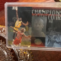 1995-96 SP Championship Series – Champions of the Court Magic Johnson #C13