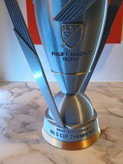 MLS CUP CHAMPIONS trophy
