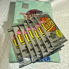 1992-93 Fleer Ultra Series 2 Basketball Sealed Pack From Box SHAQ RC, Jordan