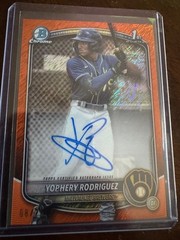 2025 Bowman – Chrome Prospect Autographs Yophery Rodriguez Orange Shimmer /25