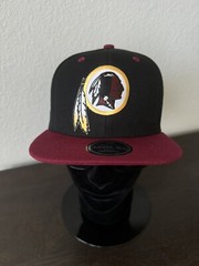 Retro Classic Throwback Washington Redskins Logo Black & Maroon Snapback Hat NEW