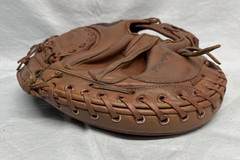 Vintage New York Yankees Yogi Berra Spalding Catchers Mitt Glove