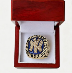 1977 New York Yankees World Series Championship Ring Thurman Munson #15 Size 11