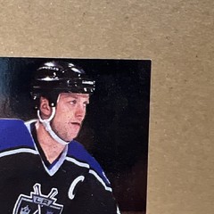 1999-00 IRG Be A Player Millennium Signature Series Rob Blake AUTO LA Kings