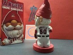 Los Angeles Angels MLB 2011 SGA Garden Gnome Bobblehead NIB Hale O&rsquo;Fann