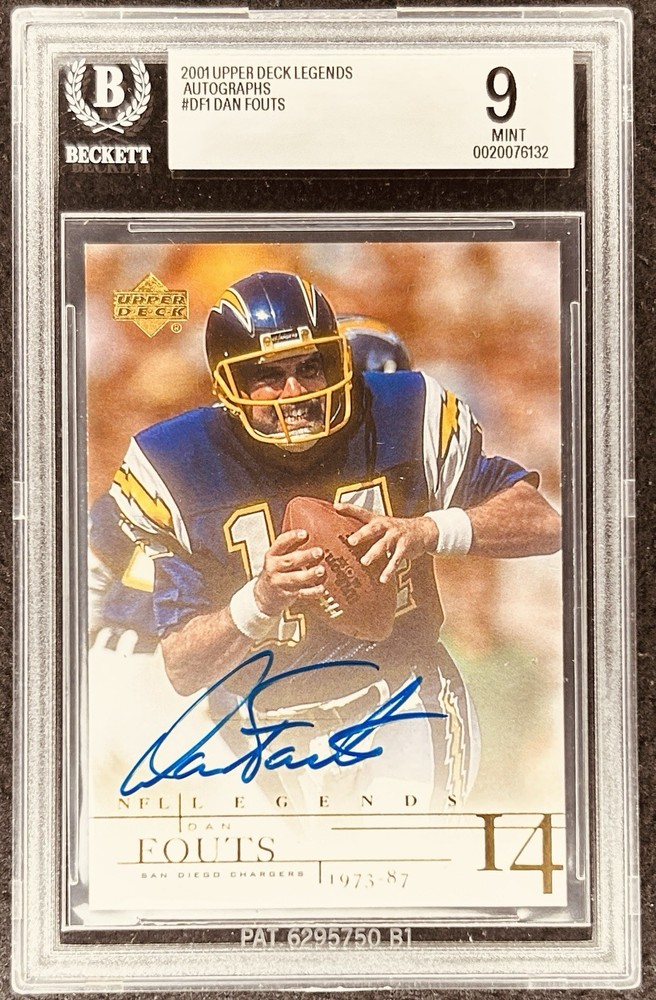 Dan Fouts Chargers 2001 Upper Deck NFL Legends Signed Autograph Card BGS 9 Slab