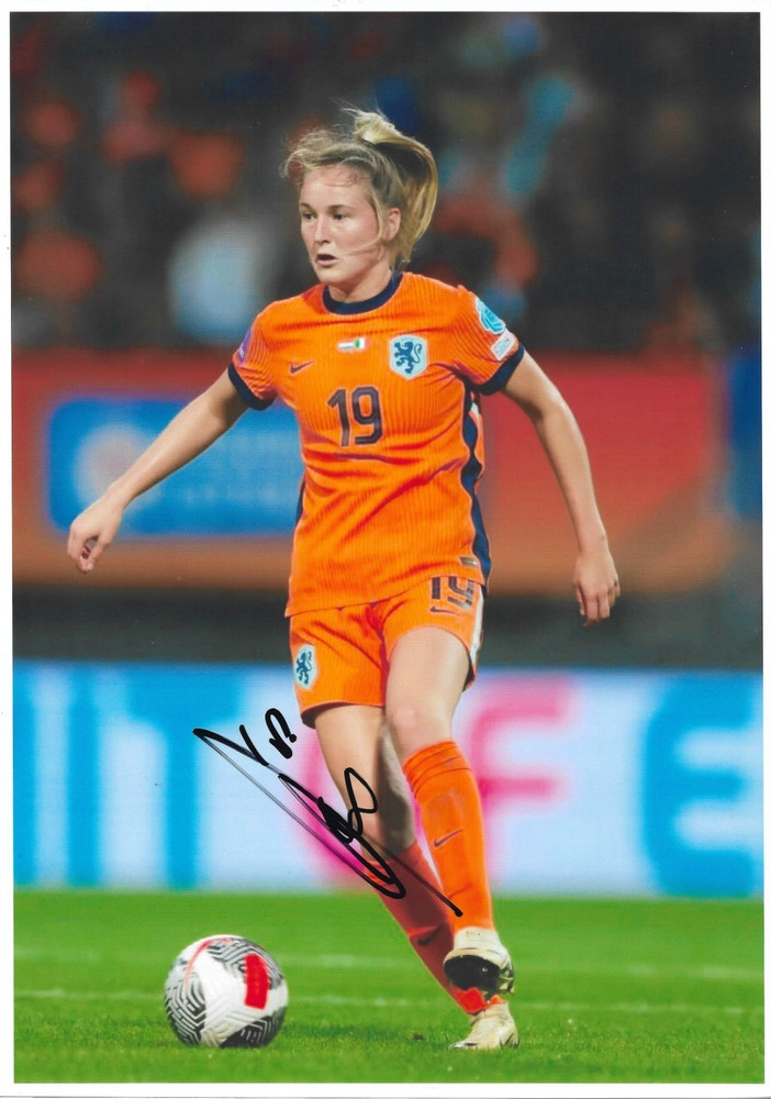 Wieke Kaptein Autograph Netherlands Women Hand Signed « 12×8 » Photo Chelsea WSL