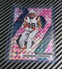 2025 Panini Mosaic Rhamondre Stevenson #196 Camo Pink Mosaic Prizm Patriots Mint