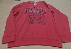 NCAA Arkansas Razorbacks Sweatshirt Size S Red *511-18