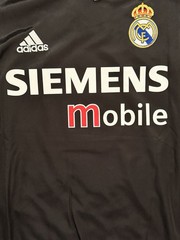 Real Madrid Ronaldo Nazario #9 04/05 UCL Home Jersey Men’s Size: L