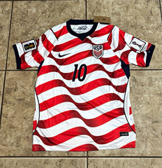 USA Christian Pulisic #10 size M Men&rsquo;s Soccer Jersey White Red Navy