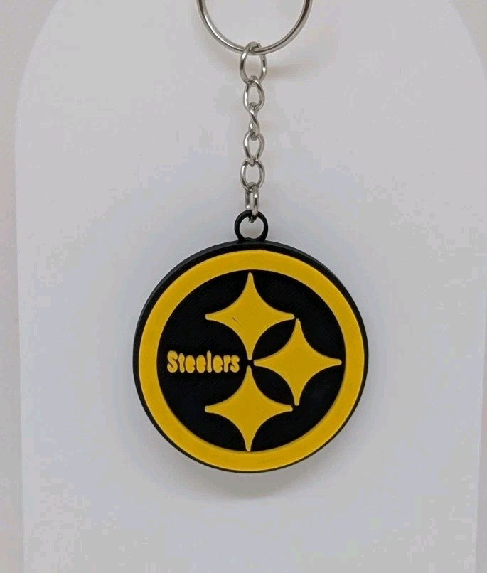 NFL Pittsburgh Steelers Keychain – 2×2 Inches