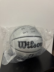 Basketball Signed Maurice Cheeks NBA Hall Of Fame Schwartz Cert Of Authenticity