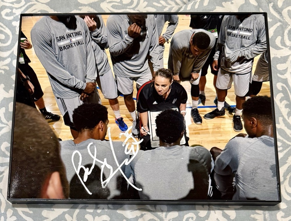 BECKY HAMMON Signed 8 x 10 Framed Photograph WNBA Las Vegas Aces Spurs Liberty