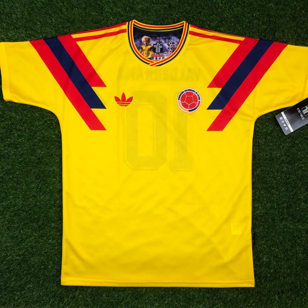 Colombia, Men&rsquo;s Retro Soccer Jersey, 1990, Valderrama #10 (Tallaje Grande)