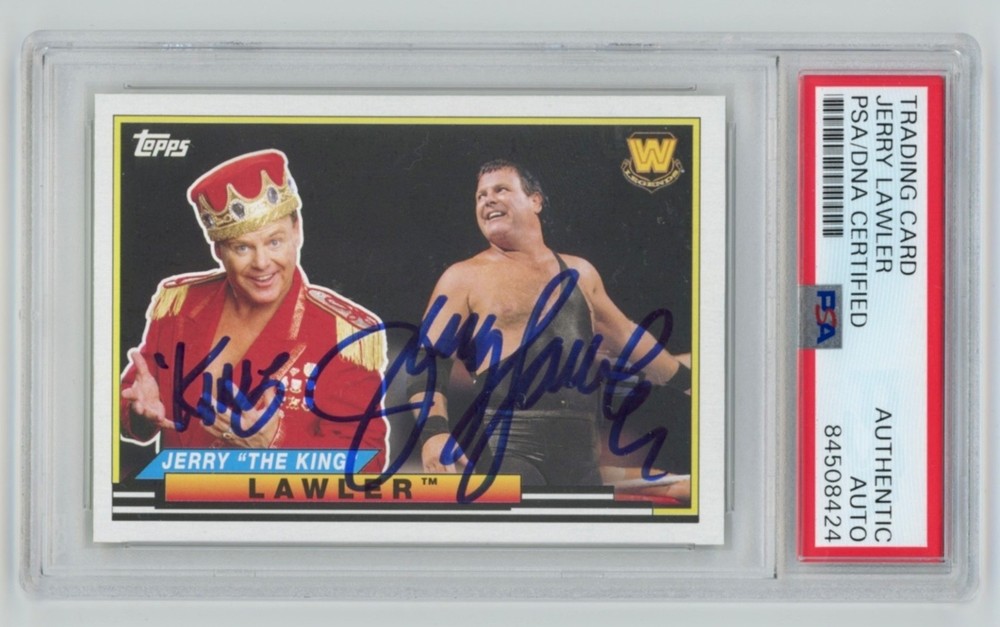 JERRY « THE KING » LAWLER Signed Topps WWE Wrestling Card + PSA Auto 08424