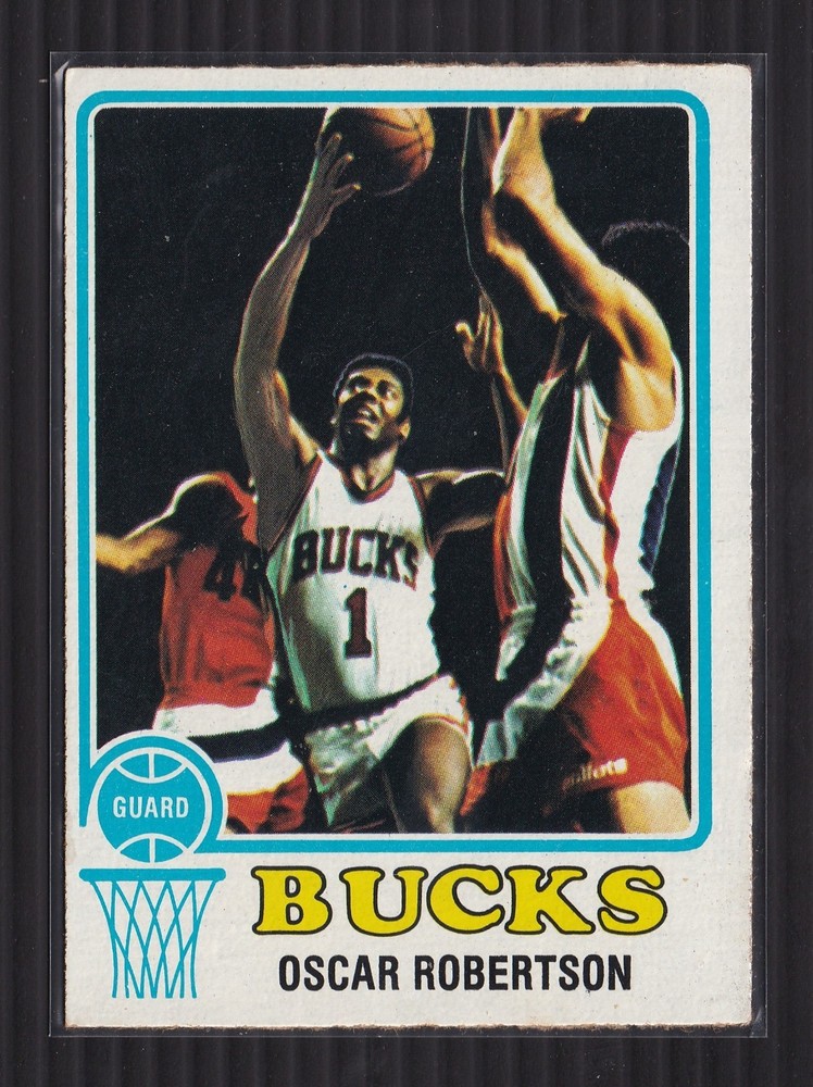 1973-74 Topps – Oscar Robertson #70 Milwaukee Bucks